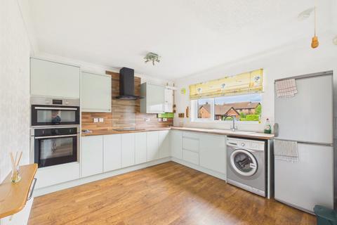 2 bedroom detached bungalow for sale, Oribi Close, Hull, HU4 6UW