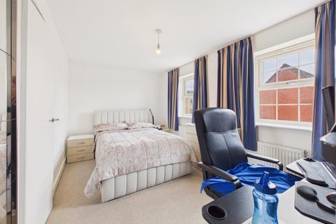 3 bedroom semi-detached house for sale, Black & Amber Way, Hull,  HU4 6BQ