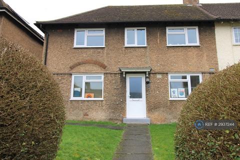1 bedroom in a house share to rent, Southall Avenue, Brighton, BN2