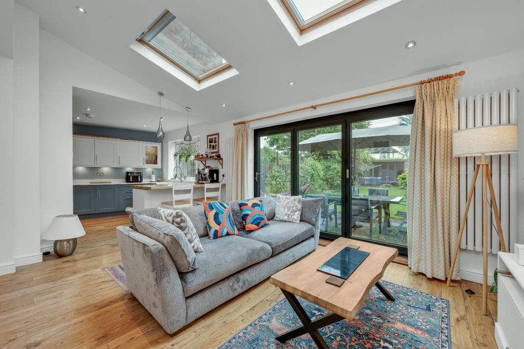 Dining/Family Room