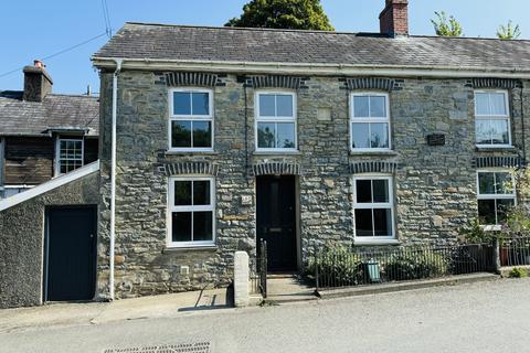 undefined, Llanybydder SA40