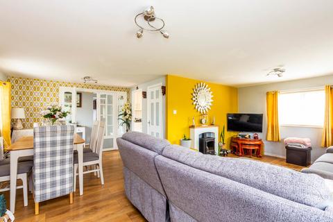 2 bedroom mobile home for sale, Kingsmead Park, Rushden NN10