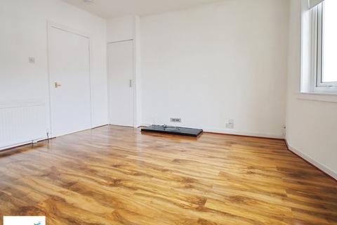 2 bedroom apartment to rent, Green Road, Paisley PA2