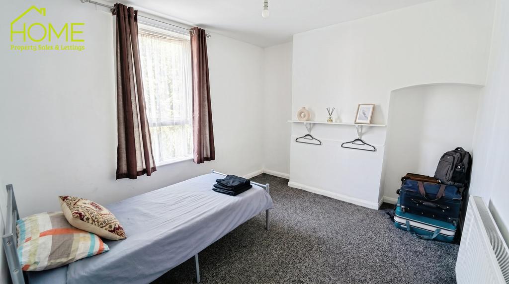 House in Leicester, City of Leicester - View 3