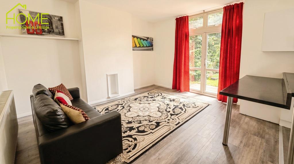 House in Leicester, City of Leicester - View 4