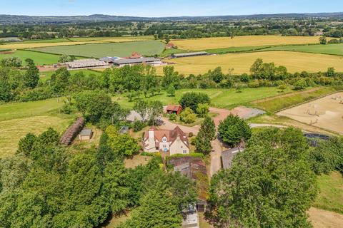 4 bedroom equestrian property for sale, Hillend Green, Newent,  Equestrian