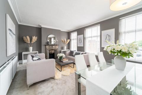 undefined, Avenue Mews, Muswell Hill N10