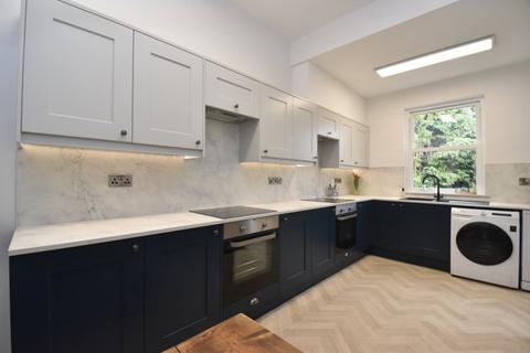 1 bedroom in a house share to rent, Park Road, Barnsley