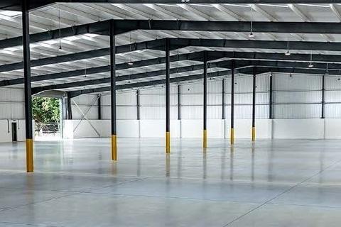 Warehouse to rent, Fall Bank Industrial Estate Barnsley S75 4LS