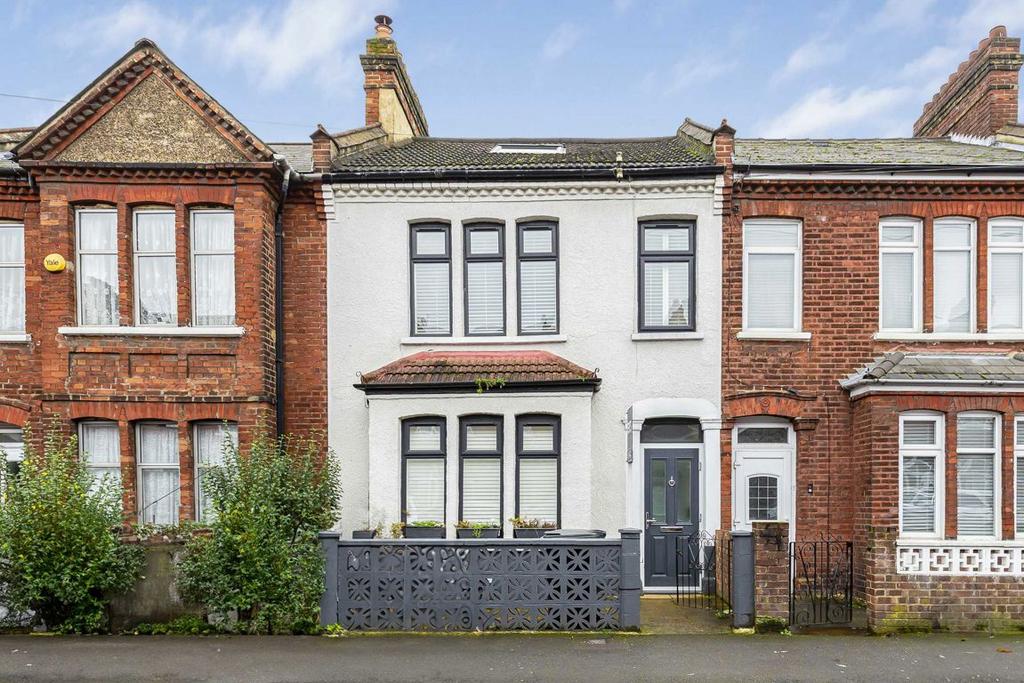 4 bedroom house to rent