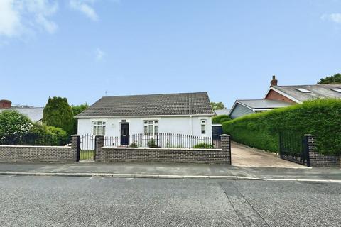 2 bedroom detached bungalow for sale, Stargate Lane, Ryton NE40