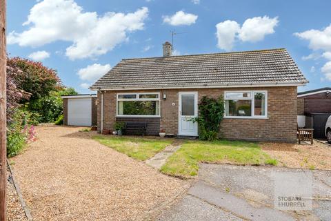 2 bedroom detached bungalow for sale, Priory Close, Norwich NR12