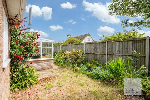 2 bedroom detached bungalow for sale, Priory Close, Norwich NR12