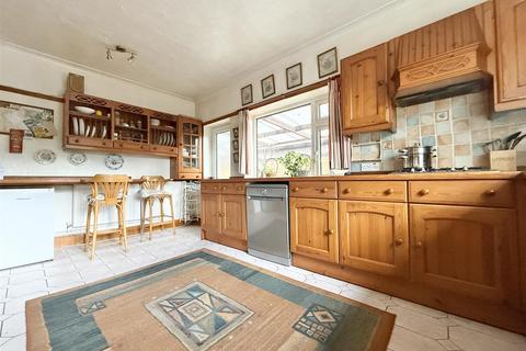 4 bedroom detached bungalow for sale, Somerby Road, Thurnby LE7
