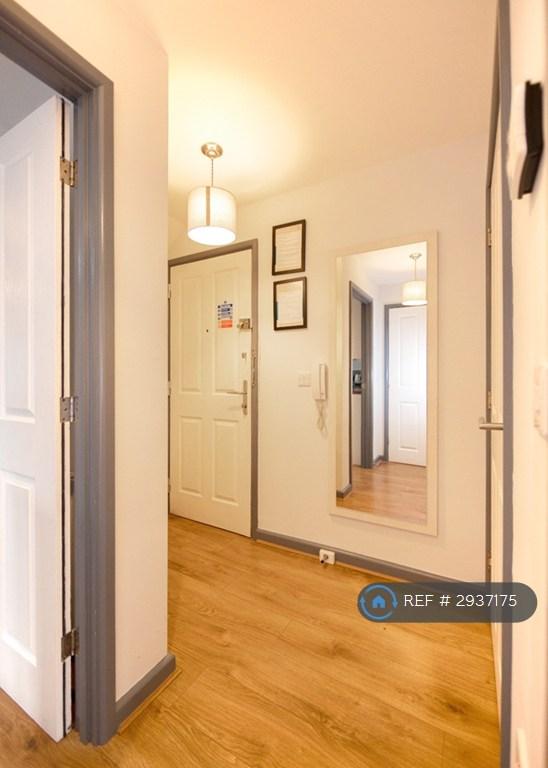 Apartment in Southampton, Glen Eyre - View 4