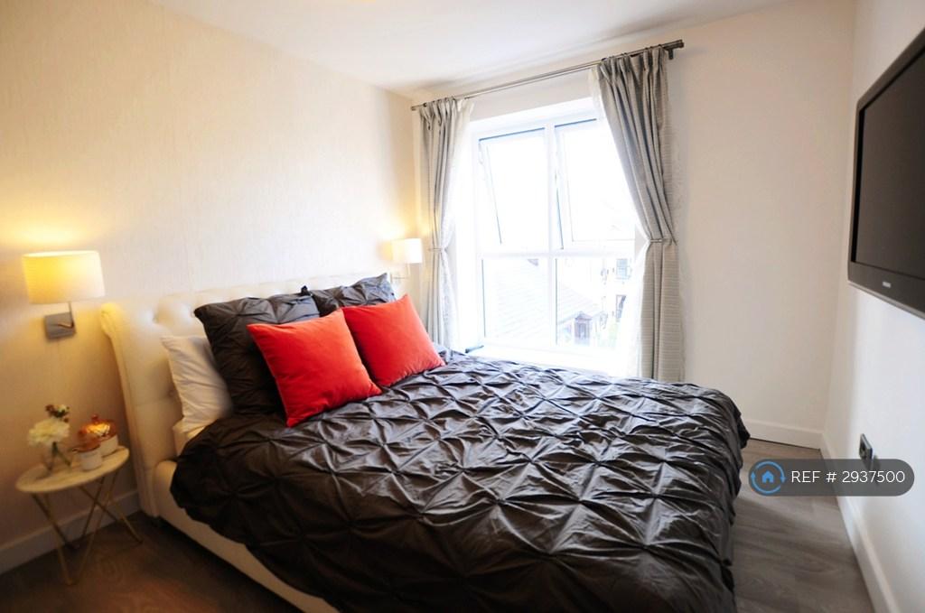 Apartment in London - More