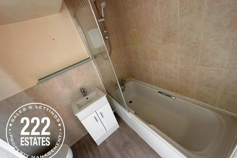 2 bedroom apartment to rent, High Street Golborne
