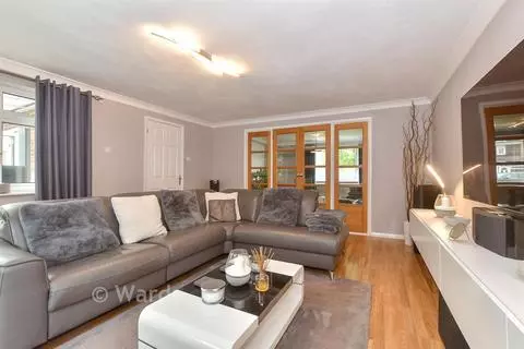 4 bedroom detached house for sale – pohled 4