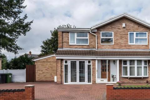 Detached house - Denmore Gardens, Wolverhampton WV1