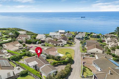 3 bedroom bungalow for sale, Ocean View, Polruan