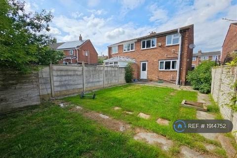 3 bedroom semi-detached house to rent, Grange Road, Royston, Barnsley, S71