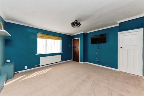 3 bedroom end of terrace house for sale, Mount Pleasant Avenue, Louth, LN11