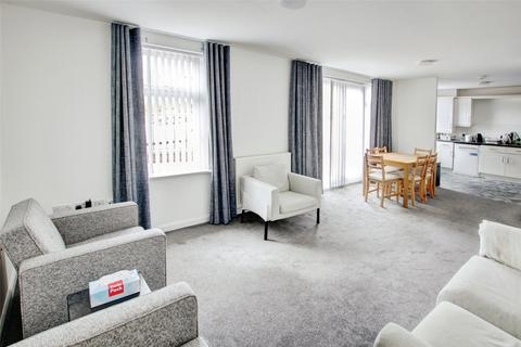 2 bedroom flat for sale, Monument Court, Nevilles Cross, Durham, DH1