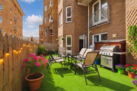 undefined, Homer Drive, London, E14