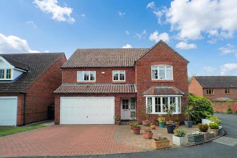 4 bedroom detached house for sale, Spire View, Bottesford, NG13