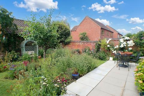 4 bedroom detached house for sale, Spire View, Bottesford, NG13