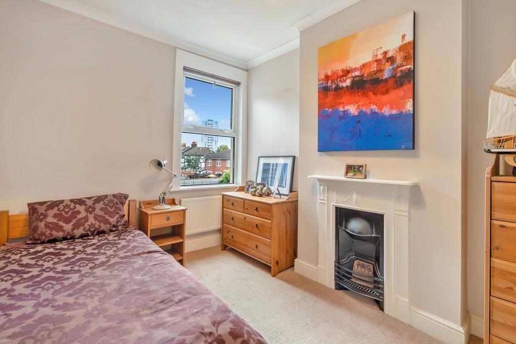 Bedroom, fireplace