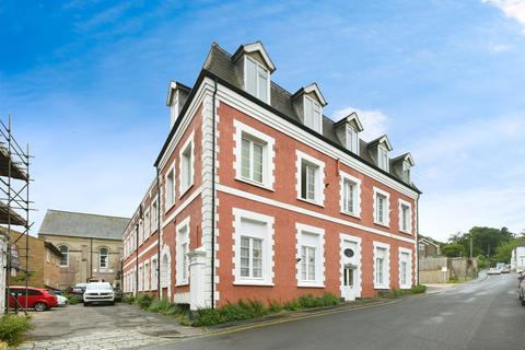 2 bedroom flat for sale, Church Hill, Newhaven
