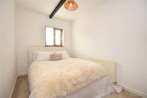 3 bedroom terraced house for sale, White Lee Road, Batley, West Yorkshire