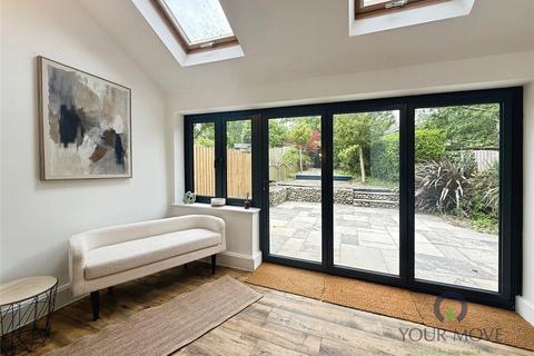 3 bedroom end of terrace house for sale, The Circle, Birmingham B17