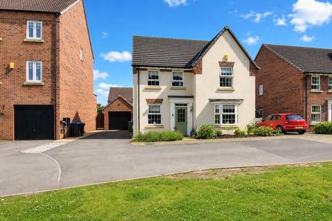 4 bedroom detached house for sale, Blackthorn Road, Northallerton, North Yorkshire, DL7