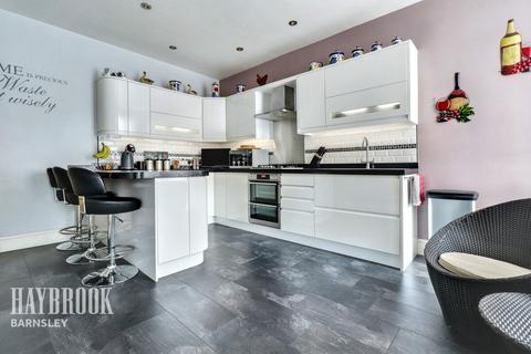 2 bedroom terraced house for sale, Swift Street, Old Town