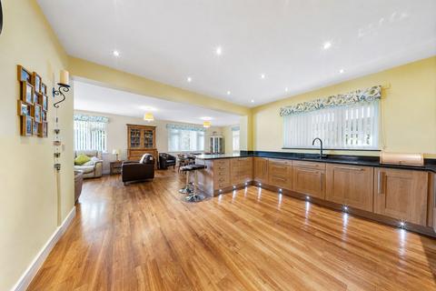 Carr Hall Drive, Nelson BB9