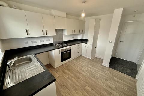 2 bedroom terraced house for sale, Hotch Pudding Place, Newcastle Upon Tyne
