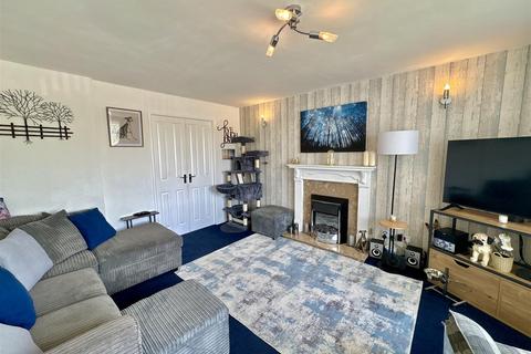 3 bedroom semi-detached house for sale, Long Heys, Greetland, Halifax