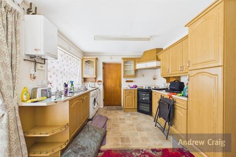 2 bedroom bungalow for sale, West Meadows, Westerhope