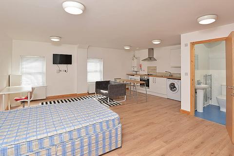 Studio for sale, Cowley Bridge Road, Exeter, EX4