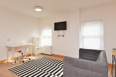 Studio for sale, Cowley Bridge Road, Exeter, EX4
