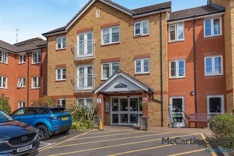 1 bedroom apartment for sale, Goodes Court, Baldock Road, Royston