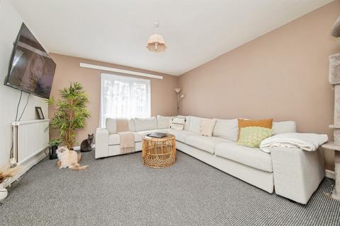 2 bedroom apartment for sale, Brecon Close, Ipswich