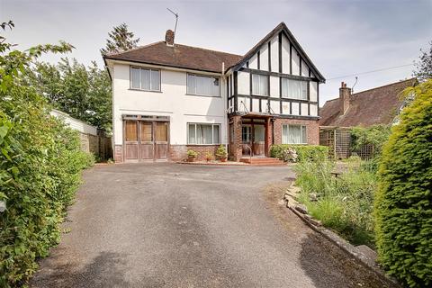 4 bedroom detached house for sale, Findon Road, Findon Valley, Worthing, West Sussex, BN14 0AQ