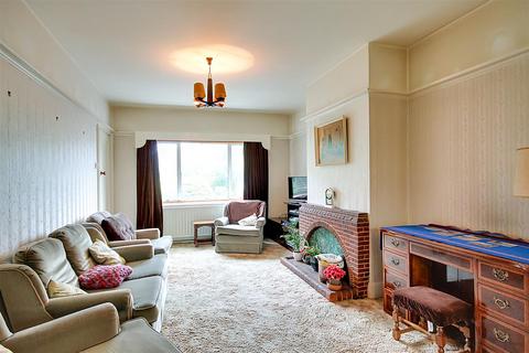 4 bedroom detached house for sale, Findon Road, Findon Valley, Worthing, West Sussex, BN14 0AQ