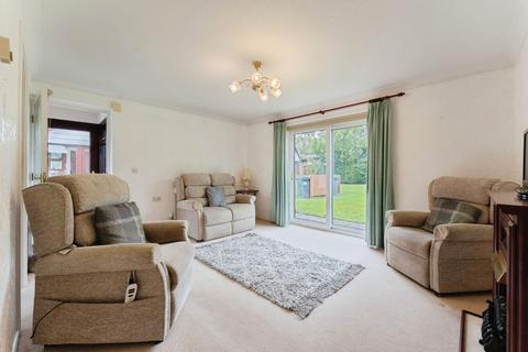 2 bedroom retirement property for sale, Bridle Park, Wirral CH62