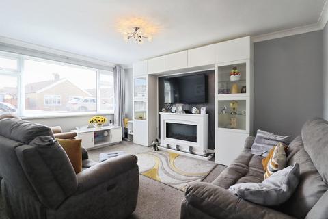 2 bedroom ground floor flat for sale, Minehead Avenue, Sully, Penarth