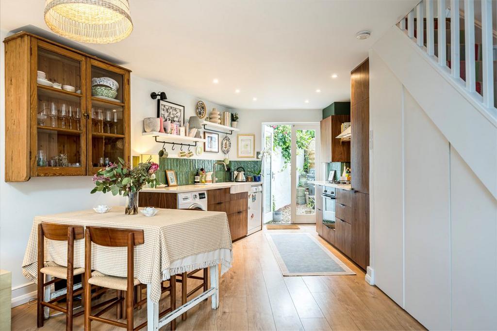 Kitchen, open plan living