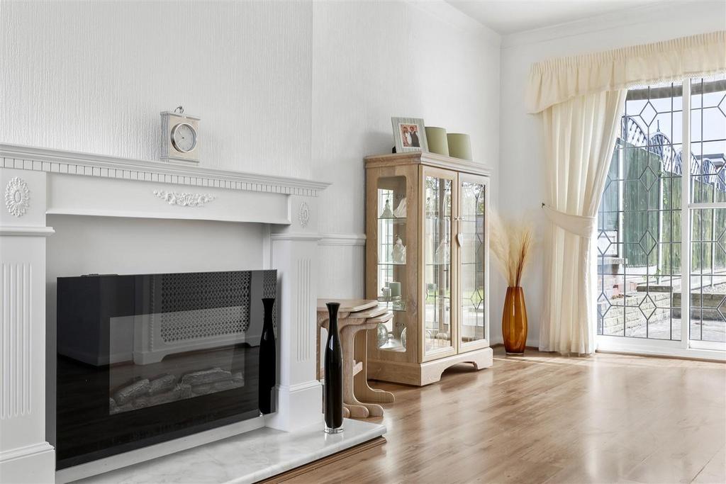 Living room, fireplace
